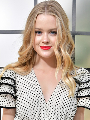 Ava Elizabeth Phillippe