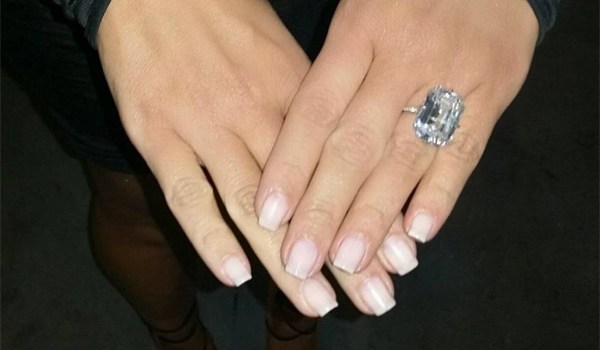 Kim Kardashian VMAs Nails