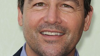 Kyle Chandler Celebrity Profile