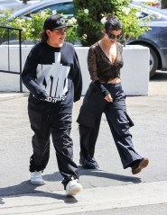 Calabasas, CA - *EXCLUSIVE* - Kourtney Kardashian is having special mother-son time with her growing son Mason Disick. The pair hit up Shibuya sushi for lunch in Calabasas followed by ice cream for dessert.Pictured: Kourtney Kardashian, Mason Disick BACKGRID USA 2 JUNE 2022 USA: +1 310 798 9111 / usasales@backgrid.comUK: +44 208 344 2007 / uksales@backgrid.com*UK Clients - Pictures Containing ChildrenPlease Pixelate Face Prior To Publication*