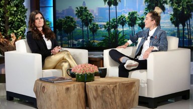 Miley Cyrus Idina Menzel Frozen 2