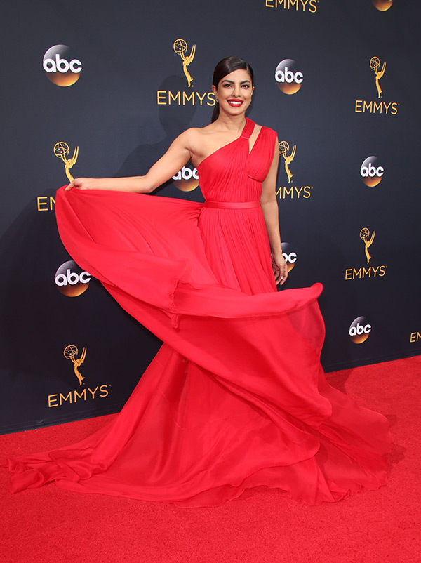 2016 Emmy Awards Red Carpet