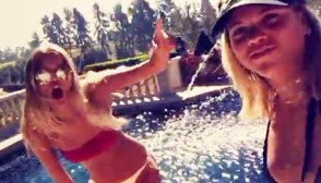 Bronte Blampied Sofia Richie Friends