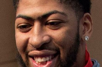 Anthony Davis Bio