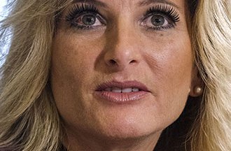 Summer Zervos Bio