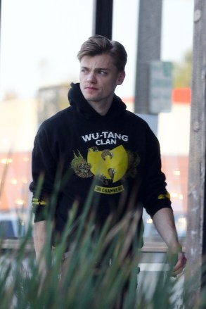 Los Angeles, CA  - *EXCLUSIVE*  - Modern Family actress Ariel Winter meets up with her ex-boyfriend Levi Meaden but the two are seen leaving in separate cars.

Pictured: Levi Meaden

BACKGRID USA 25 NOVEMBER 2019 

USA: +1 310 798 9111 / usasales@backgrid.com

UK: +44 208 344 2007 / uksales@backgrid.com

*UK Clients - Pictures Containing Children
Please Pixelate Face Prior To Publication*