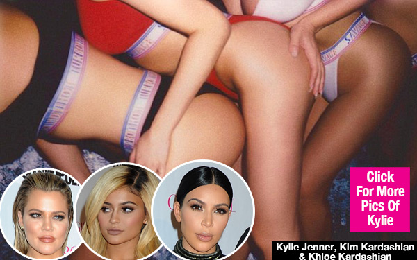 Kylie Jenner Kim Kardashian Christmas Photo