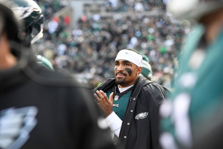 Philadelphia, Pennsylvania, USA; Philadelphia Eagles quarterback Jalen Hurts (1) watches the stadium display during the first half of a game against the Tennessee Titans in Philadelphia, Pennsylvania
NFL Titans vs Eagles, Philadelphia, USA - 04 Dec 2022