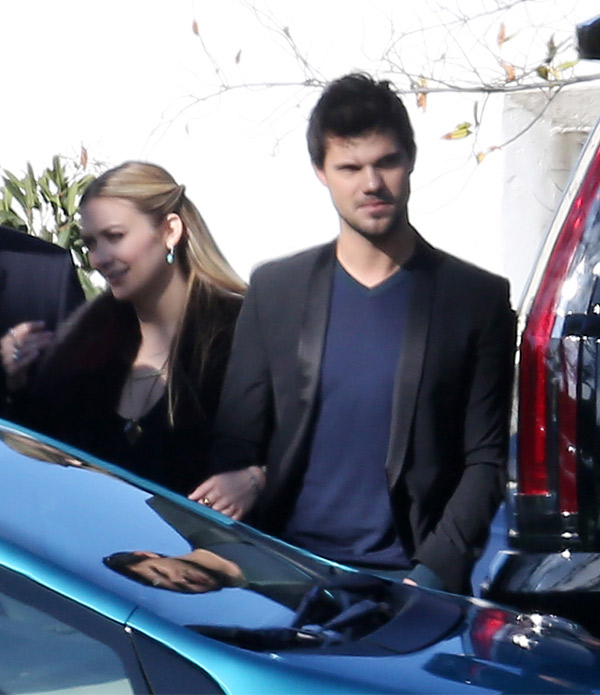 billie-lourd-taylor-lautner-carrie-fisher-funeral-debbie-reynolds-spl2