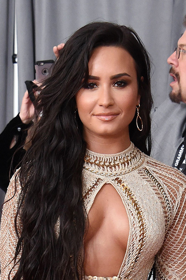 Demi Lovato Grammys Hair Makeup