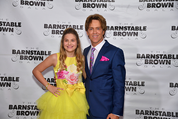 Larry Birkhead & daughter Dannielynn at the Kentucky Derby in 2019