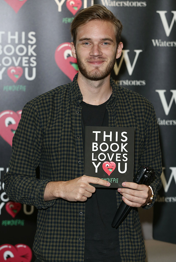 pewdiepie-this-book-loves-you