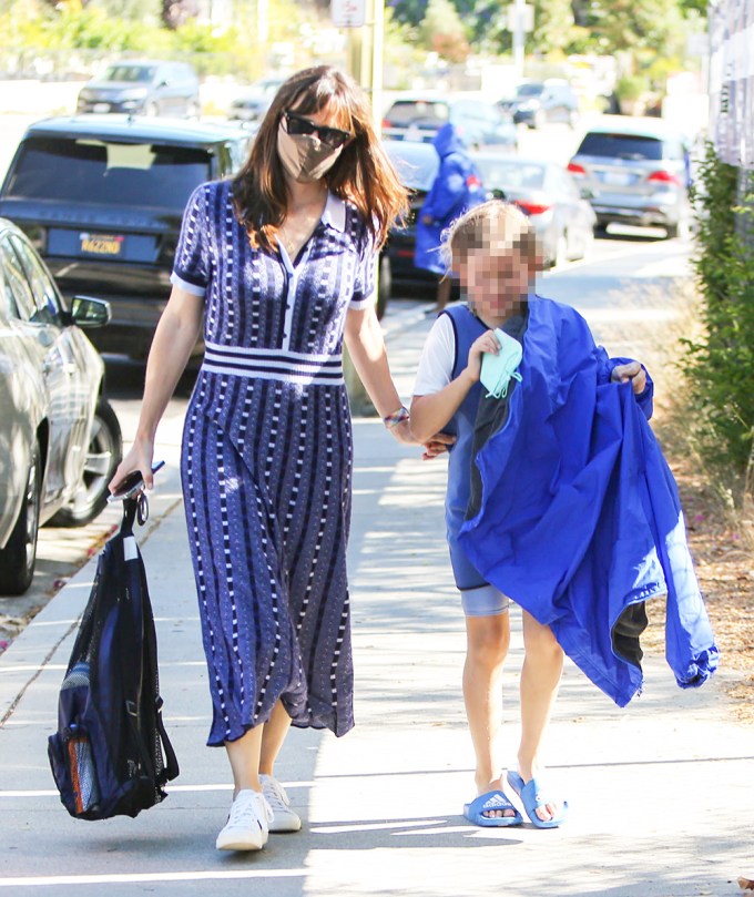 Jennifer Garner Takes Sam To Swim Practice