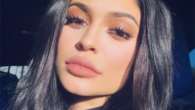 kylie jenner eyelash extensions