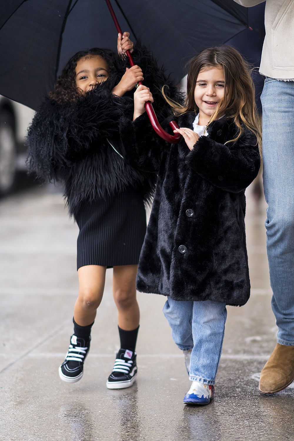 Kourtney Kardashian her daughter Penelope Disick and niece North West walking around Central Park with Simon Huck