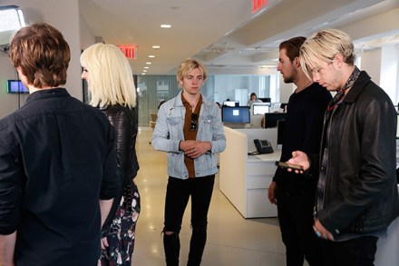 R5 Photo Shoot