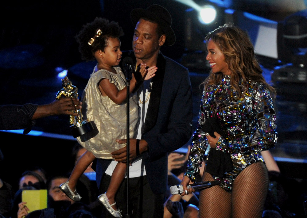 LOS ANGELES, CA - AUGUST 24 : (L-R) Blue Ivy, Jay Z and Beyonce onstage at the 2014 MTV Video Music Awards at The Forum on August 24, 2014 in Los Angeles, California. fmpg/MediaPunch/IPX