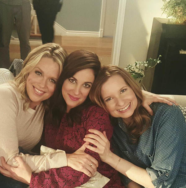 Jessica St. Clair Pictures