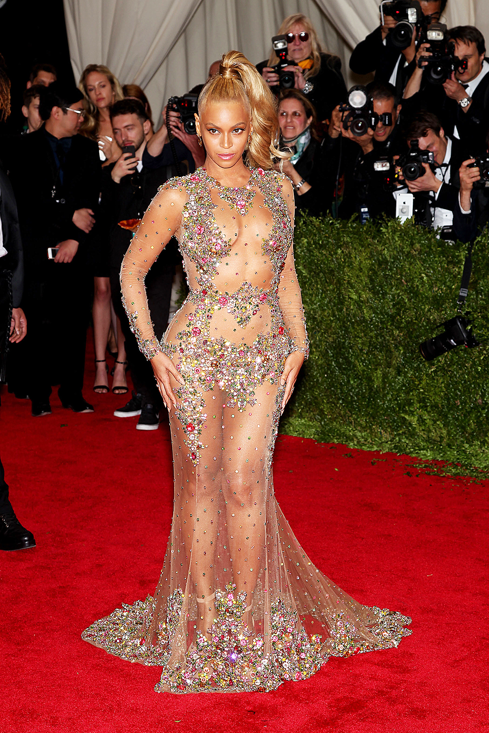 Costume Institute Gala Benefit celebrating China: Through the Looking Glass, Metropolitan Museum of Art, New York, America - 04 May 2015