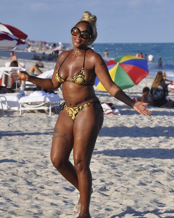 American singer, songwriter and actress Mary J. Blige was pictured looking amazing in a string bikini as she drank her own wine brand, called 'Sun Goddess'. The 50-year-old Grammy winner also posed with some bottles of Sun Goddess Sauvignon Blanc as she enjoyed a beautiful sunny beach day on the VIP sunbeds of her luxury beachfront hotel with a female friend.

Pictured: Mary J. Blige
Ref: SPL5280587 111221 NON-EXCLUSIVE
Picture by: Fred Montana / SplashNews.com

Splash News and Pictures
USA: +1 310-525-5808
London: +44 (0)20 8126 1009
Berlin: +49 175 3764 166
photodesk@splashnews.com

World Rights