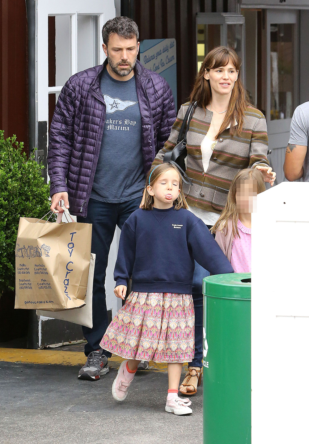 Ben Affleck and Jennifer Garner out and about, Los Angeles, America - 10 Jun 2015