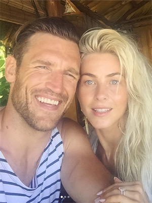 Julianne Hough Wedding Band