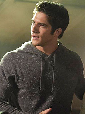 Tyler Posey Shelley Hennig