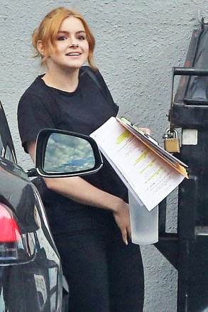 EXCLUSIVE: Ariel Winter and Luke Benward are seen leaving a studio amid the COVID-19 pandemic in Los Angeles. 24 Mar 2020 Pictured: Ariel Winter. Photo credit: P&P/Gigi/MEGA TheMegaAgency.com +1 888 505 6342 (Mega Agency TagID: MEGA635797_004.jpg) [Photo via Mega Agency]