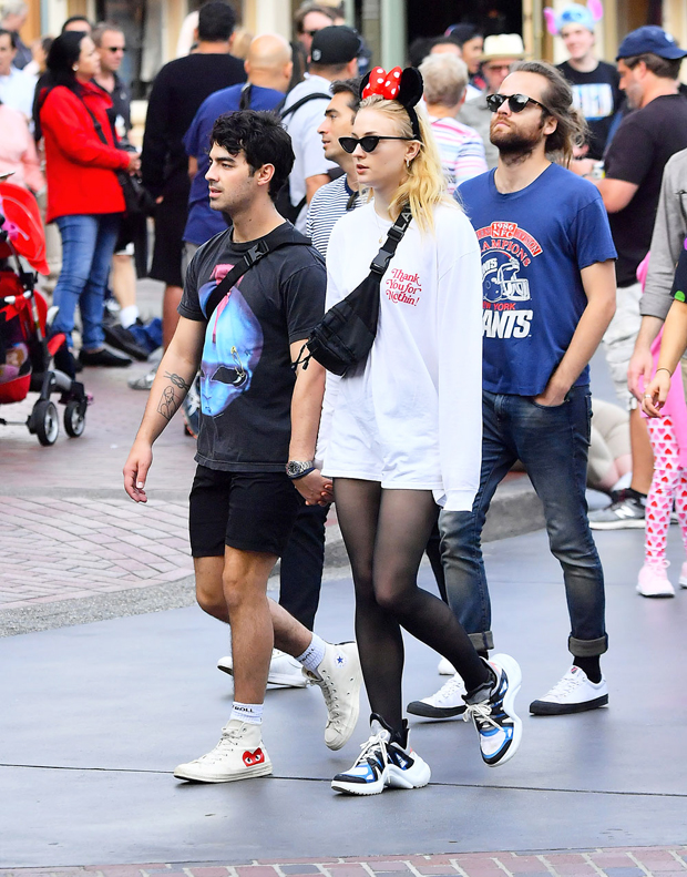 sophie turner, joe jonas