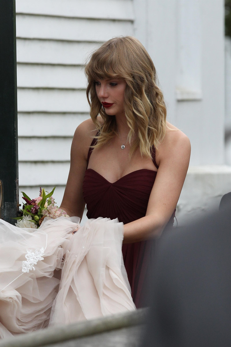 Taylor Swift celebrated her bffs wedding at Martha's Vineyard