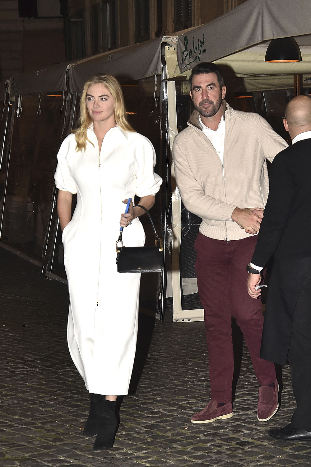 EXCLUSIVE: Kate Upton and husband Justin Verlander dining out at Pierluigi restaurant in Rome