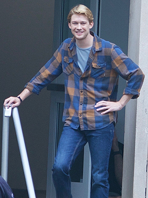 Joe Alwyn On The Set Of Boy Erased In Atlanta