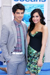 Joe Jonas and Demi Lovato
'Ocean's' Film Premiere, Los Angeles, America - 17 Apr 2010
Los Angeles Premiere of 'Ocean's' at the El Capitan