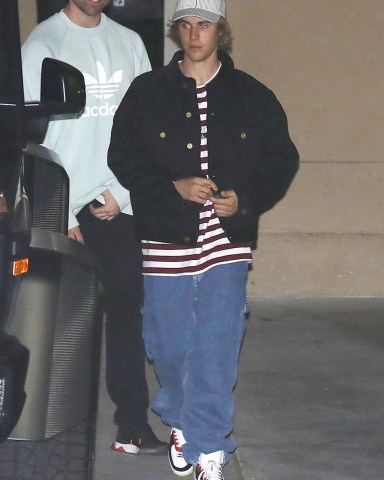 Beverly Hills, CA  - Pop superstar Justin Bieber and his girlfriend Selena Gomez were spotted leaving church in separate vehicles after their Wednesday evening service in Beverly Hills.

Pictured: Selena Gomez

BACKGRID USA 7 MARCH 2018 

USA: +1 310 798 9111 / usasales@backgrid.com

UK: +44 208 344 2007 / uksales@backgrid.com

*UK Clients - Pictures Containing Children
Please Pixelate Face Prior To Publication*