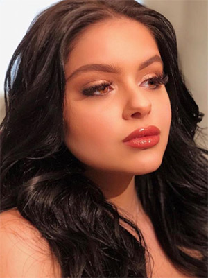 ariel winter lips