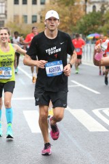 Ashton Kutcher runs through Harlem in New York City Marathon in New York City, NY, USA.

Pictured: Ashton Kutcher
Ref: SPL5500245 061122 NON-EXCLUSIVE
Picture by: Christopher Peterson / SplashNews.com

Splash News and Pictures
USA: +1 310-525-5808
London: +44 (0)20 8126 1009
Berlin: +49 175 3764 166
photodesk@splashnews.com

World Rights