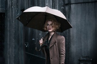 FANTASTIC BEASTS: THE CRIMES OF GRINDELWALD, Alison Sudol, 2018. ph: Jaap Buitendijk /© 2018 Warner Bros. Ent.  All Rights Reserved.Wizarding WorldTM Publishing Rights © J.K. Rowling WIZARDING WORLD and all related characters and elements are trademarks of and © Warner Bros. Entertainment Inc. /Courtesy Everett Collection