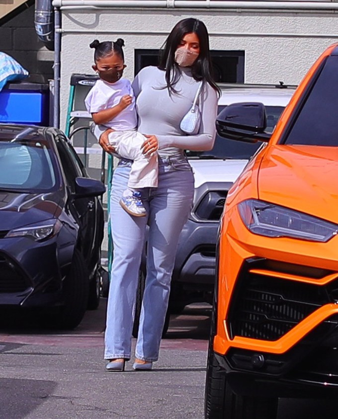 Kylie Jenner Leaves a Lunch Date With Stormi in LA