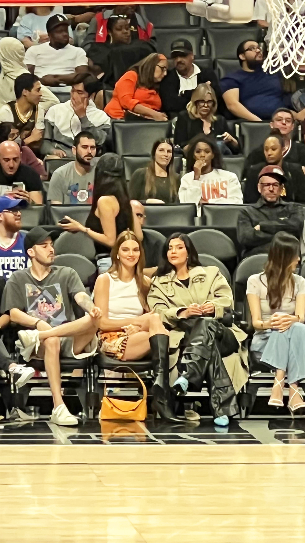 Kendall Kylie Jenner Courtside Clippers Game