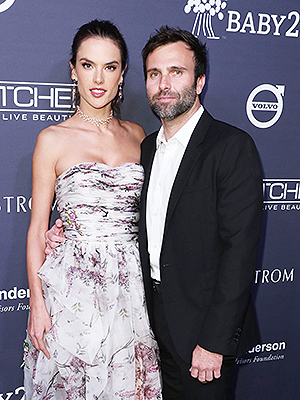 Alessandra Ambrosio Jamie Mazur