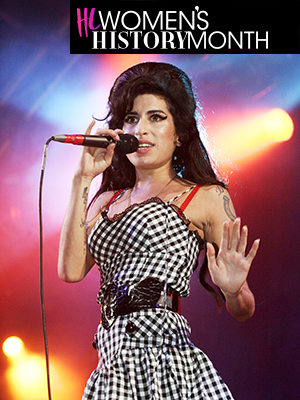 Amy Winehouse Performing