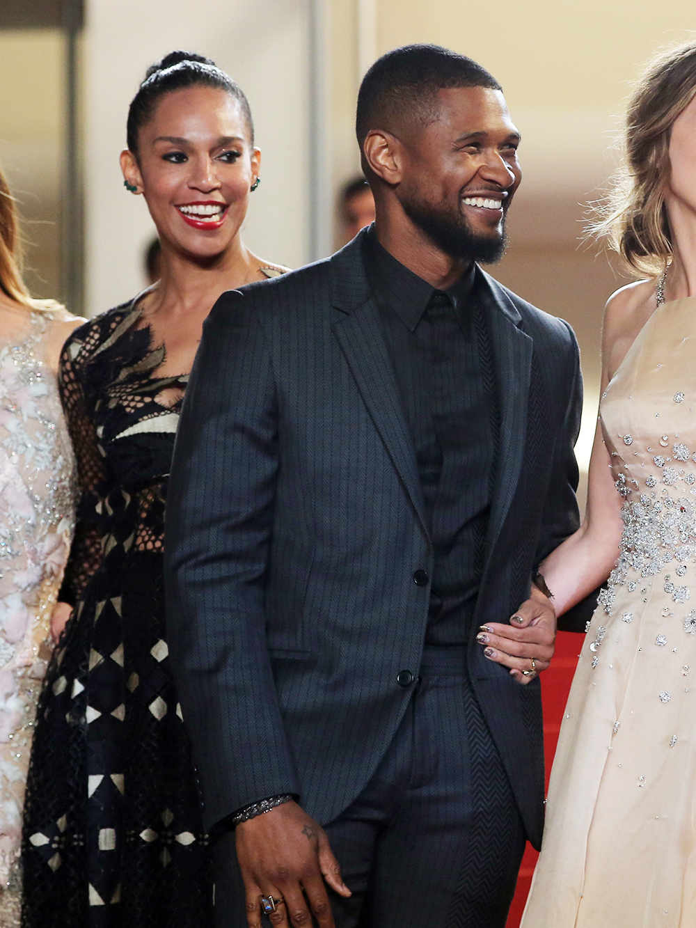 France Cannes Hands Of Stone Red Carpet, Cannes, France