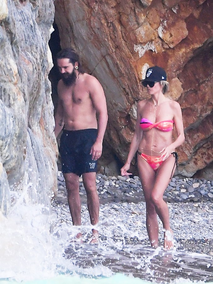 Heidi Klum and Tom Kaulitz arrive at the turquoise blue waters of Ponza with Heidi’s kids