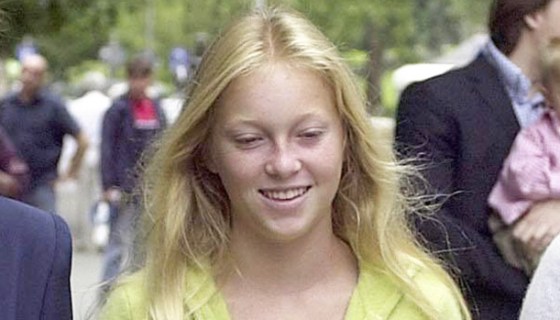 Serbian Royal Family Member and Independent Candidate For the Serbian Presidency Princess Jelisaveta Karadjordjevic Walks Together with Her Daughter Catherine Oxenberg (r) and Grand Daughter India (c) After Voting at a Polling Station in the Centre of Belgrade On Sunday 13june 2004Serbia&montenegro Elections - Jun 2004