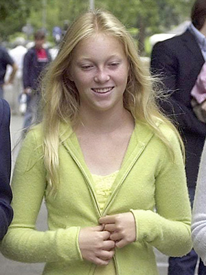 Serbian Royal Family Member and Independent Candidate For the Serbian Presidency Princess Jelisaveta Karadjordjevic Walks Together with Her Daughter Catherine Oxenberg (r) and Grand Daughter India (c) After Voting at a Polling Station in the Centre of Belgrade On Sunday 13june 2004Serbia&montenegro Elections - Jun 2004