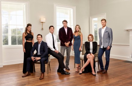 SOUTHERN CHARM -- Season:5 -- Pictured: (l-r) Chelsea Meissner, Thomas Ravenel, Craig Conover, Shepard Rose, Cameran Eubanks, Kathryn Dennis, Austen Kroll -- (Photo by: Rodolfo Martinez/Bravo)