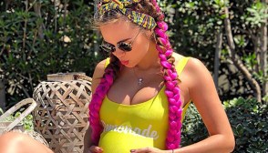 Xenia Deli Pregnant