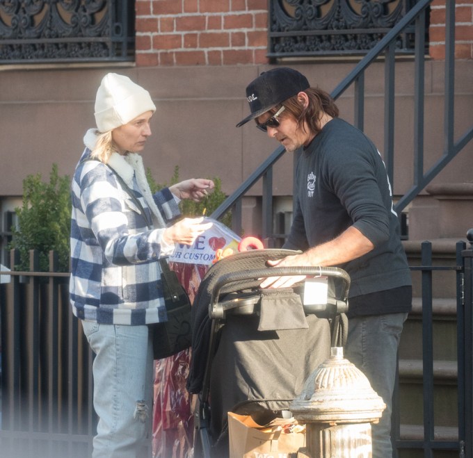 Diane Kruger & Norman Reedus Run Errands