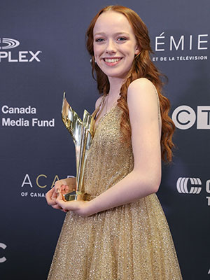 Amybeth Mcnulty