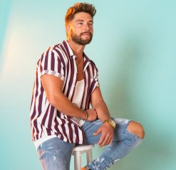 Chris Lane visits HL to promote his new album, "Laps Around The Sun."